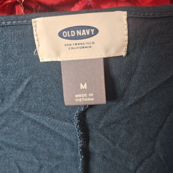 Old Navy Women's Deep Blue Graphic Tee Size Medium - Picture 3 of 4